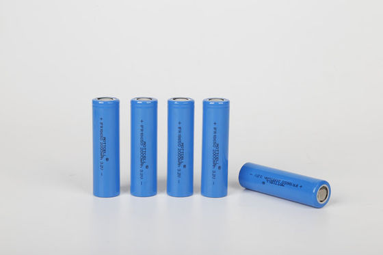 IFR 32650 Baterie o wysokiej szybkości rozładowania LiFePO4 Komórka 3.2V 6000mAh Dla światła słonecznego